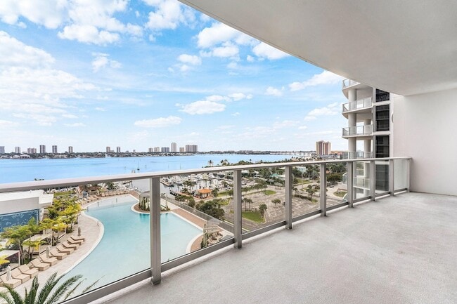 Photo - 220 Lake Shore Dr Unit S-1006