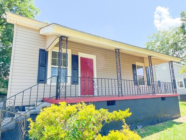 Large Fully Renovated Downtown Greer Home ... - Large Fully Renovated Downtown Greer Home ...