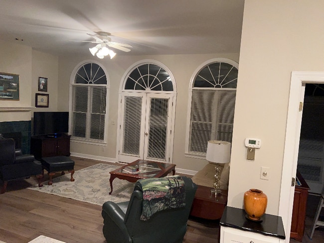 Photo - 201 Plantation Dr