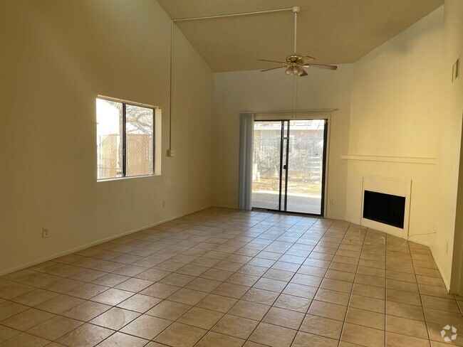 Building Photo - 1503 S Van Buren Ave Unit 3 Rental