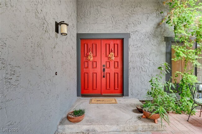 Photo - 2400 La Solana Way