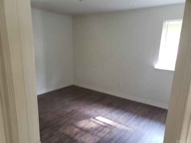 Photo - 10924 Charlotte Dr