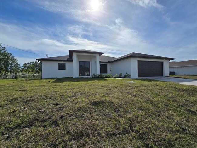 Photo - 1605 W 11th St