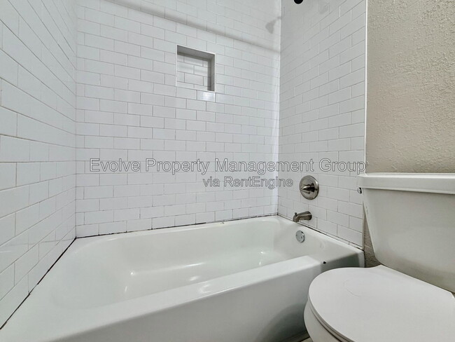 Photo - 3451 Hendricks Ave