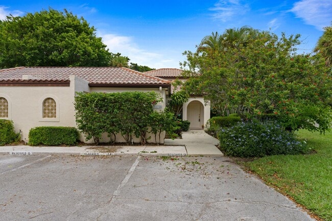 Photo - 3130 Kingswood Terrace