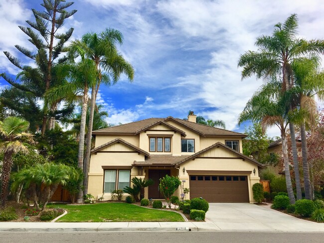 Gorgeous 4Bd/2.5Ba Across from Poinsettia ... - Gorgeous 4Bd/2.5Ba Across from Poinsettia ... House