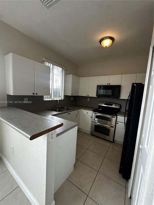 Photo - 2812 SE 16th Ave