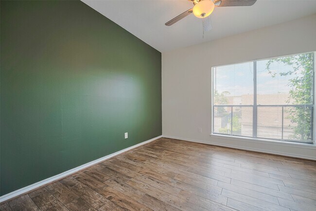 Building Photo - 10176 Oakberry St Unit 76 Rental