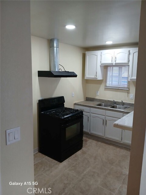 Photo - 4912 Astor Ave