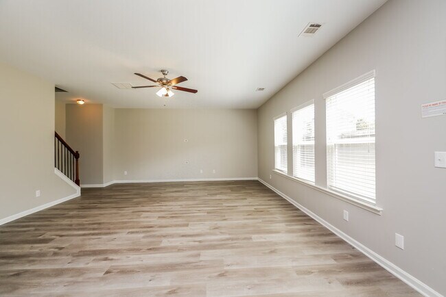 Photo - 55 Bollen Ln