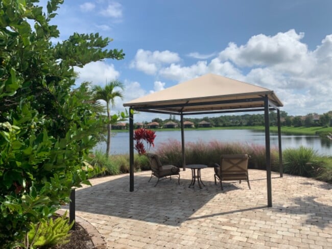 Photo - 56XX Cantucci St