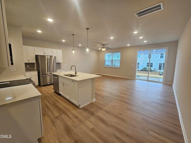 Photo - 111 Siebold St