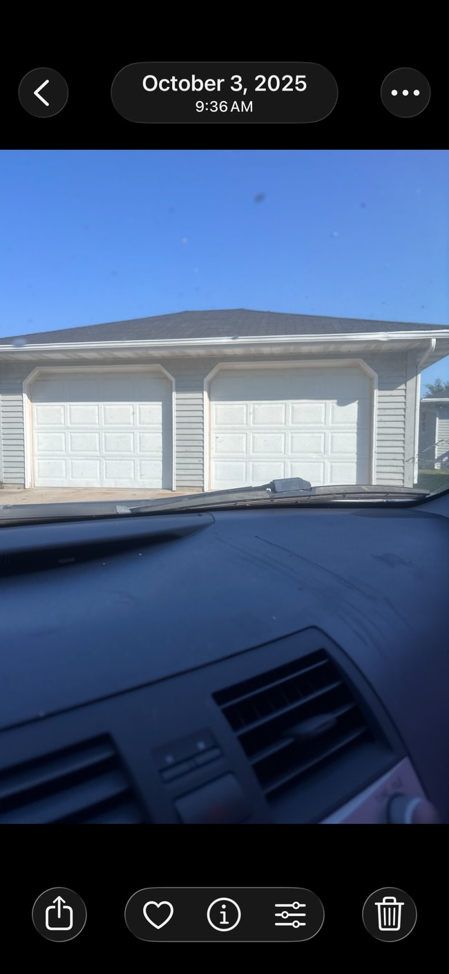 Photo - 315 E 2nd St Unit 315 E 2nd st Oglesby