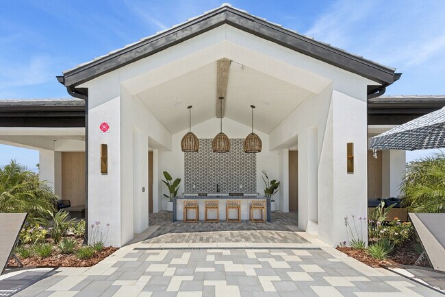 Photo - Ascend Mirada