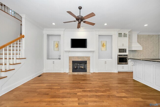 Photo - 33 Meeting St