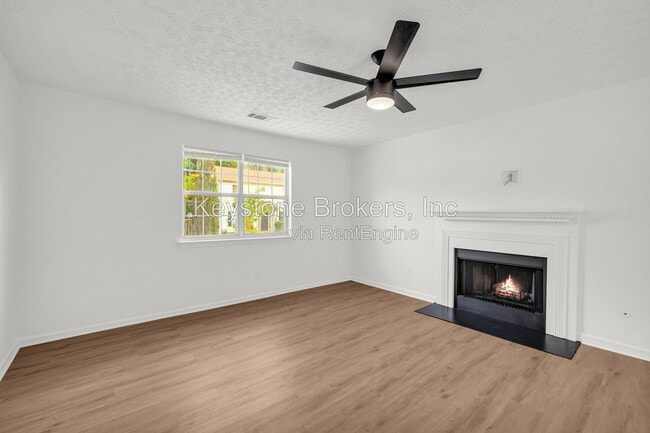 Photo - 1645 Cobbs Creek Ln