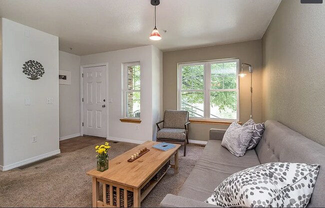 Photo - 1065 Laramie Blvd Unit A
