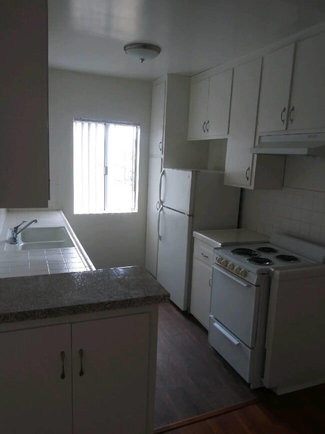 Photo - 3735 Cardiff Ave