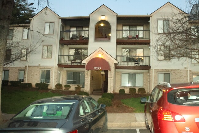 Building Photo - 9553 Battery Heights Blvd Unit #402