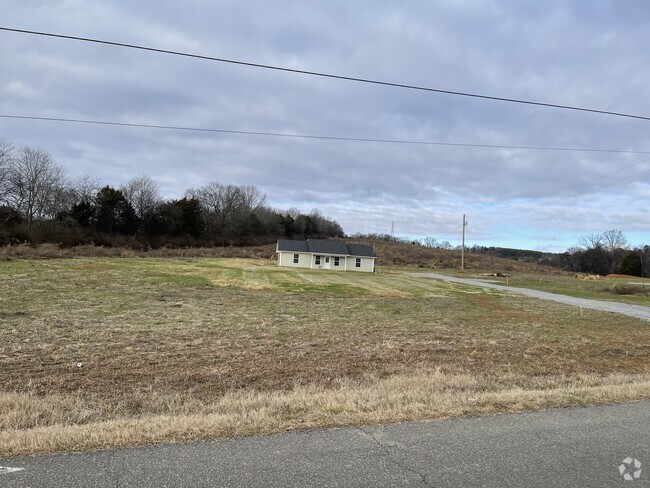 Building Photo - 485 Coile Rd Rental