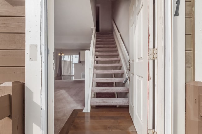 Photo - 5041 Stoneybrook Blvd