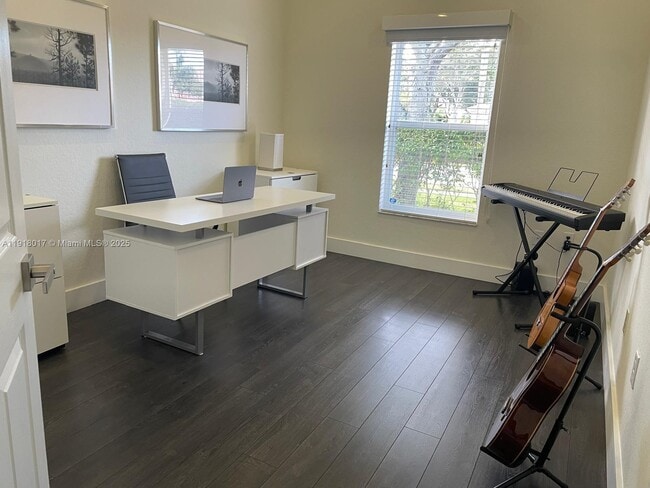 Photo - 17048 NW 19th St