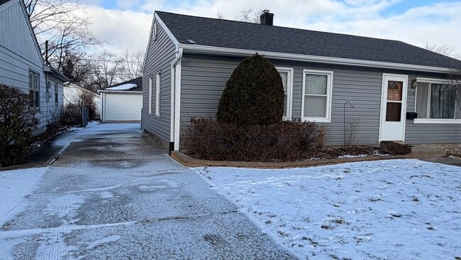 Photo - 3528 Adams St