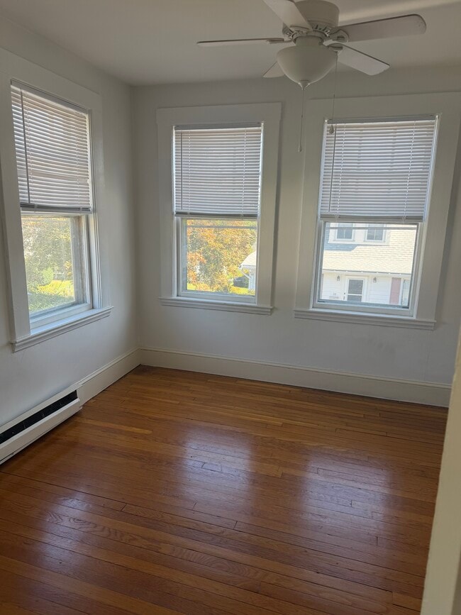 37 Arlington St Unit 2F