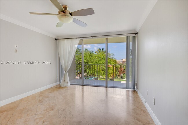Photo - 13120 SW 92nd Ave Unit B-409