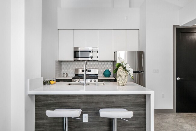 Photo - 3821 W Avenue 43