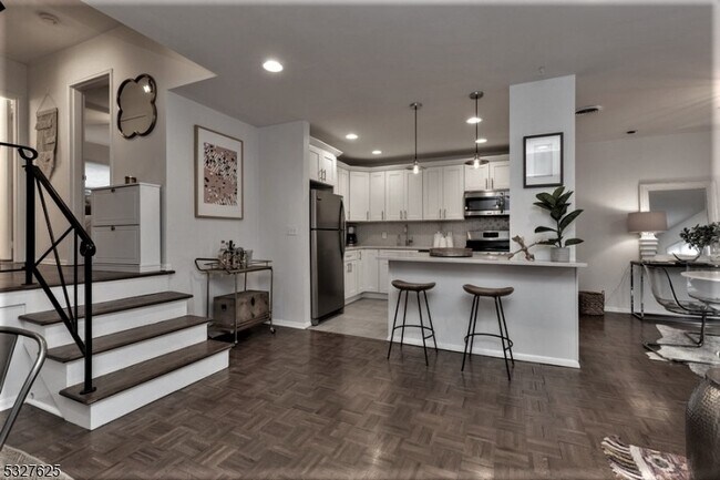 Photo - 27 Mountain Ave Unit 1