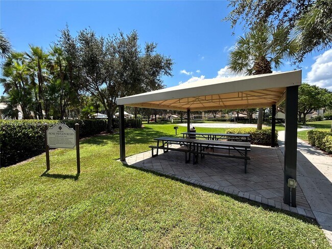 Photo - 7828 Parsons Pine Dr