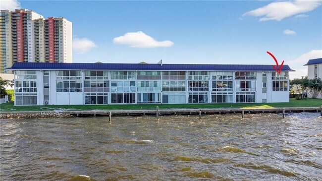 Photo - 400 Wilma Cir Unit 301