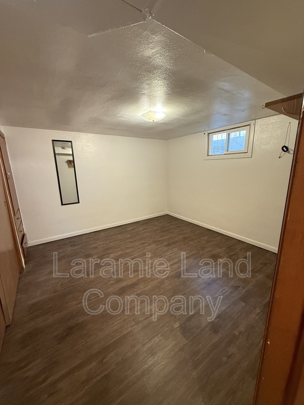 Photo - 308 1/2-502 1/2 S 16th St
