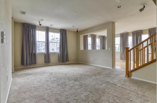 Photo - 17145 Waterhouse Cir