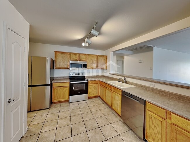 44744 W Paitilla Ln