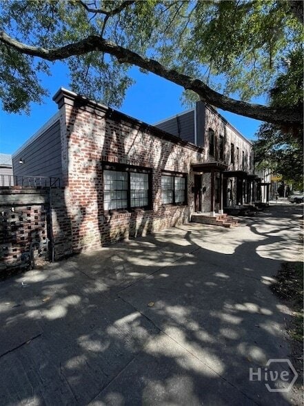 Photo - 508 E Liberty