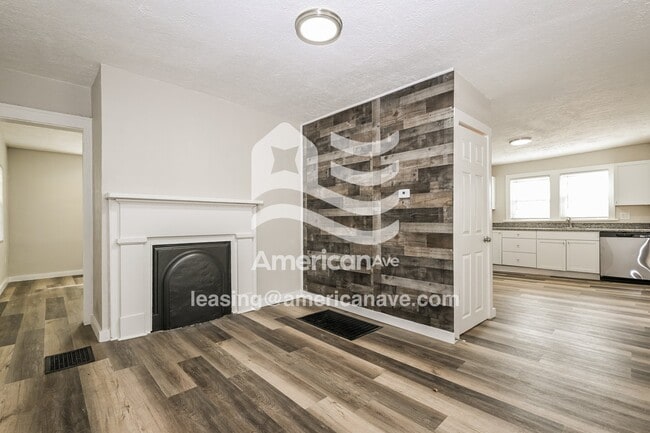 Photo - 127 Oak Spring Rd