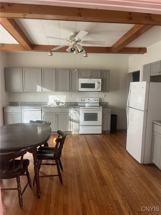 Photo - 1205 Madison St