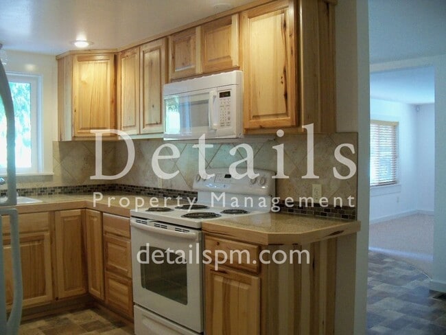 Photo - 12203 Schold Rd NW