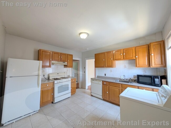 Photo - 49 Conwell Ave Unidad #2