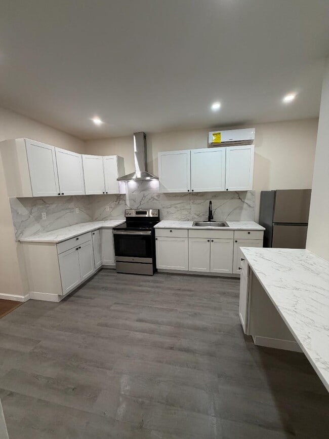 Photo - 6-36 Beach 22nd St