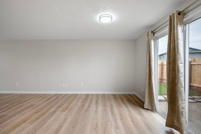 Photo - Newly Remodeled 2-Bedroom, 1.5-Bath Duplex In Springfield!