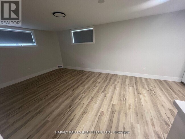 Photo - 113 McAllister Rd