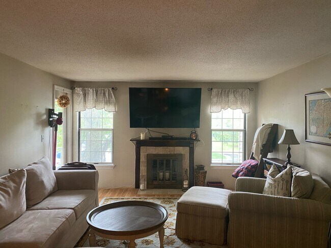 Photo - 6 Walden Dr Unit #7