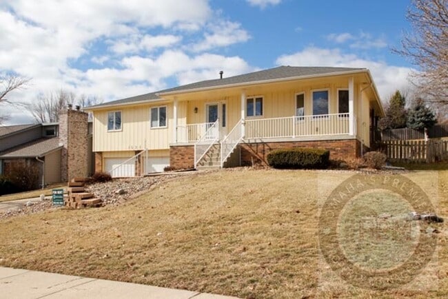Photo - Beautiful and Spacious 3 Bd/3Ba with finished basement