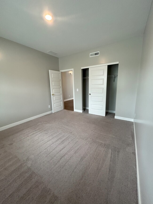 Photo - 1269 Bristol Pl