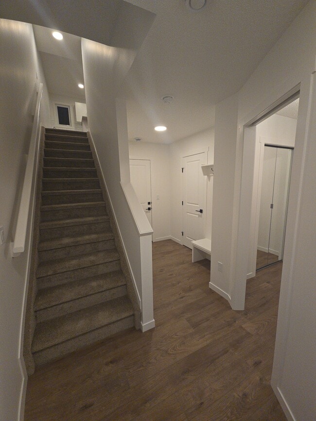 Photo - 1112 Aster Blvd