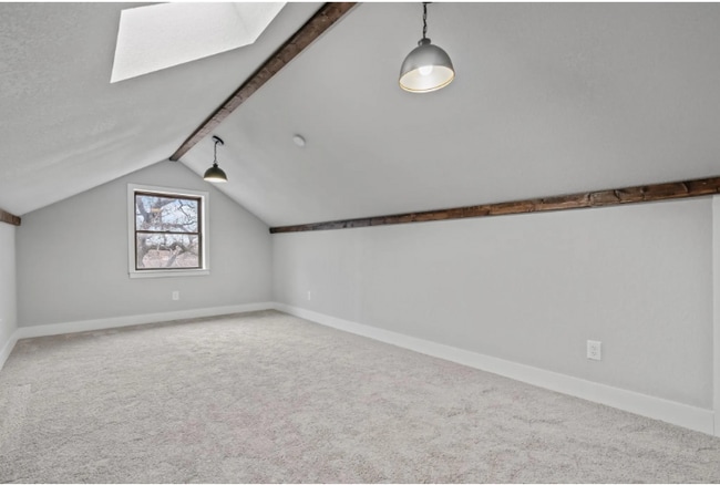 Upstairs bonus room - 110 Pebble Beach Dr