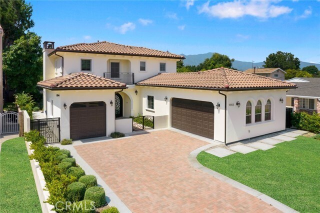 Photo - 9855 Wendon St